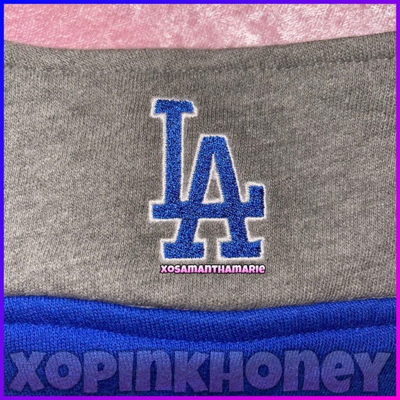 VS PINK Dodgers Sweatshirt - Picture 6 of 14